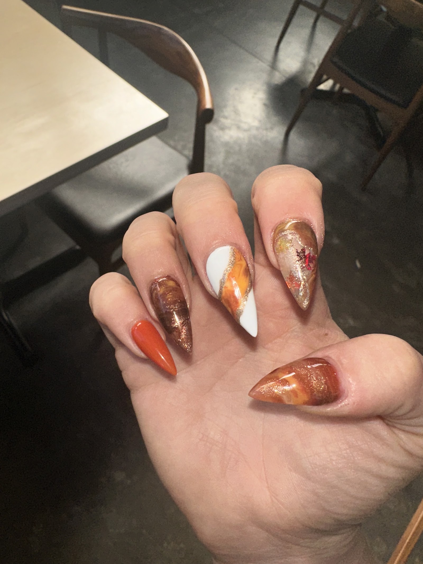 LUXURY NAILS I INC nail photo 1